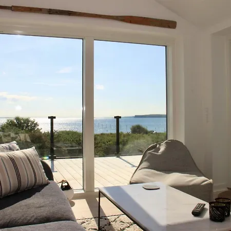 Valia - 20m From The Sea By Interhome
