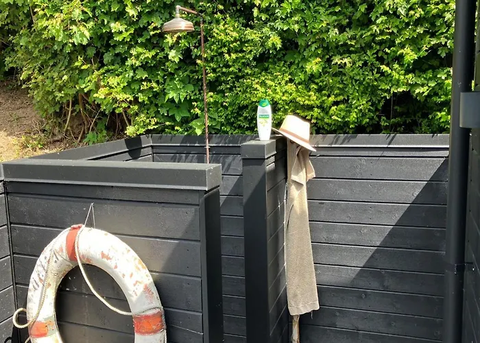 Valia - 20m From The Sea By Interhome